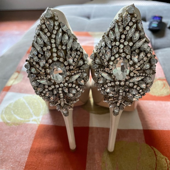Badgley Mischka embellished heel - Picture 4 of 4